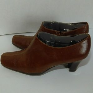 Aerosoles Cinchuation Shooties 12B Brown